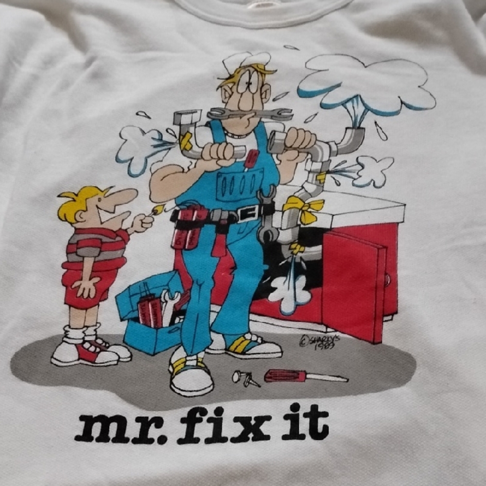 Men's White Vintage 1989 XL Mr Fixit Repair Plumbing Funny Cartoon Shirt
